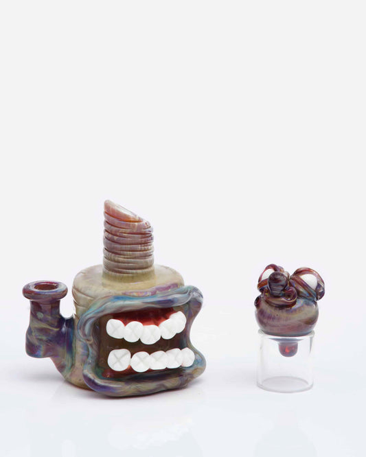 hand-blown design of the Persimmon Strike Mini Face Rig w/ Matching Carb Cap by FrostysFresh