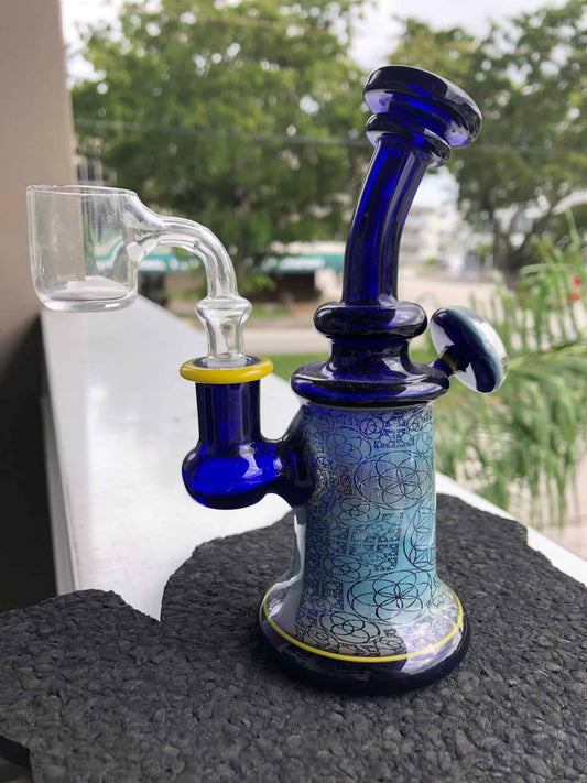 hand-blown design of the (JBD1) JBD Custom Heady Rig