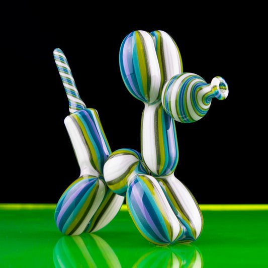 exquisite design of the Full Size Linework Balloon Giraffe Rig (w/ Matching Cap, Dabber & Signed 1200 Pelican Case) by Blitzkriega