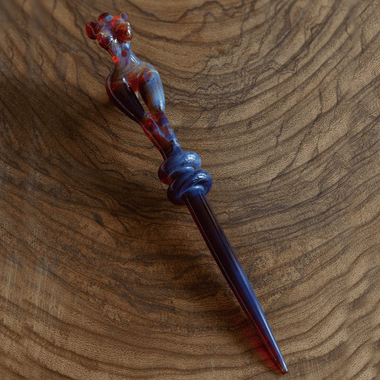 exclusive design of the Amber Purple Dabber Tool & Carb Cap Set by KT Scissorbaby