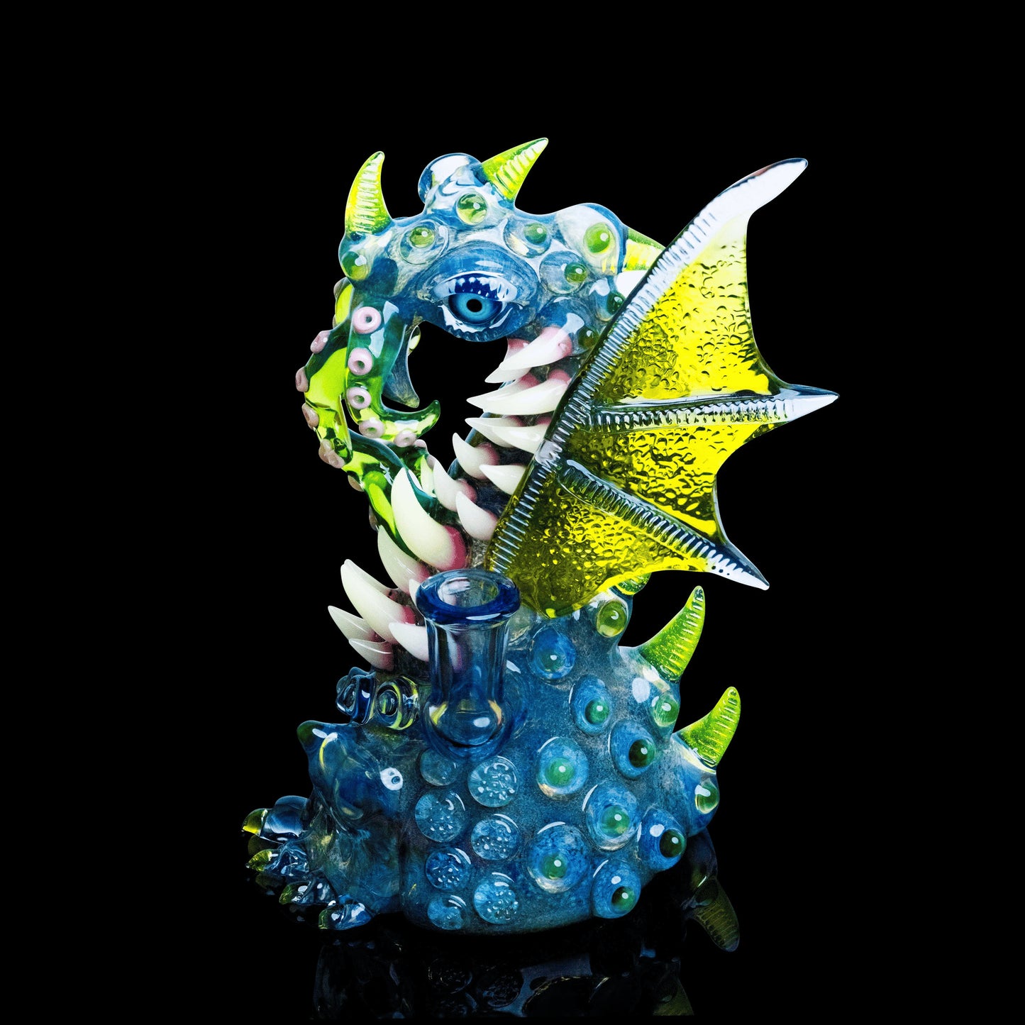 luxurious art piece - Bioluminescent Kragon by Salt Glass