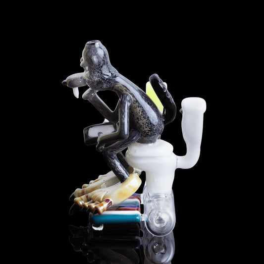 heady design of the Beaver Rig by Preston Hanna