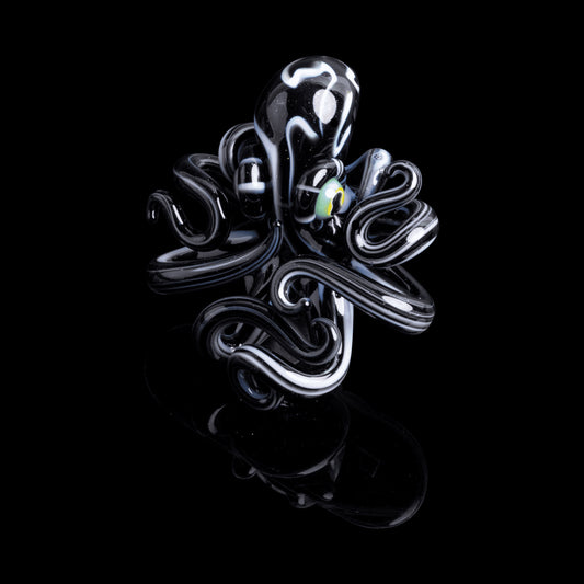 luxurious design of the Octopus Pendant by Liz Wright Glass (GV 2022)