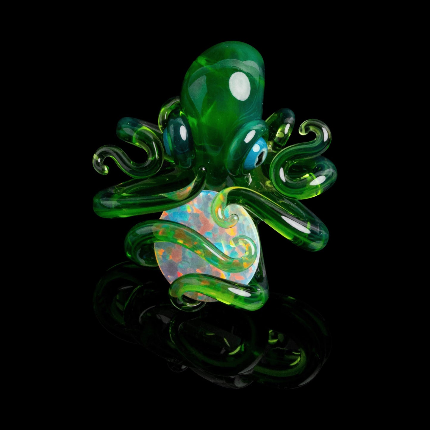 luxurious design of the Opal Trap Octopus Pendant (E) by Liz Wright Glass (GV 2022)