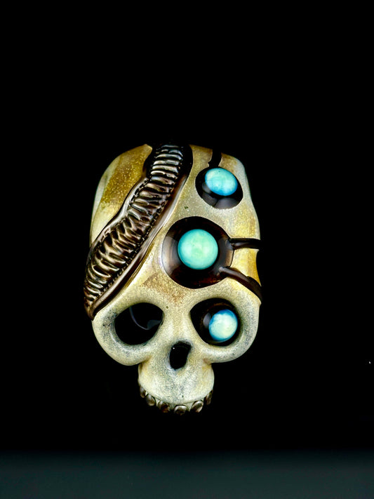 Aquarius three eyed skull pendant