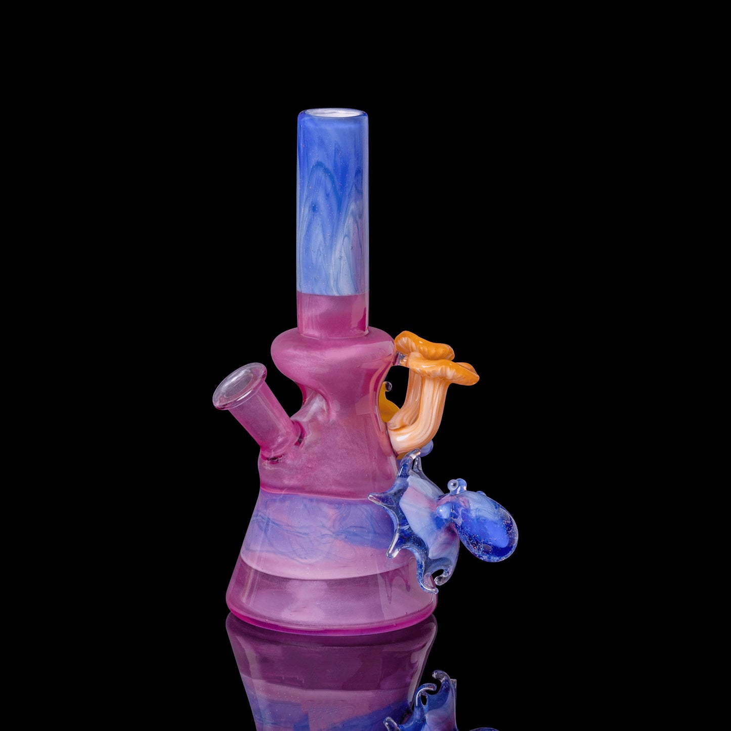 innovative art piece - Collab Reef Tube (A) by Burtoni x Scomo Moanet (Scribble Season 2022)