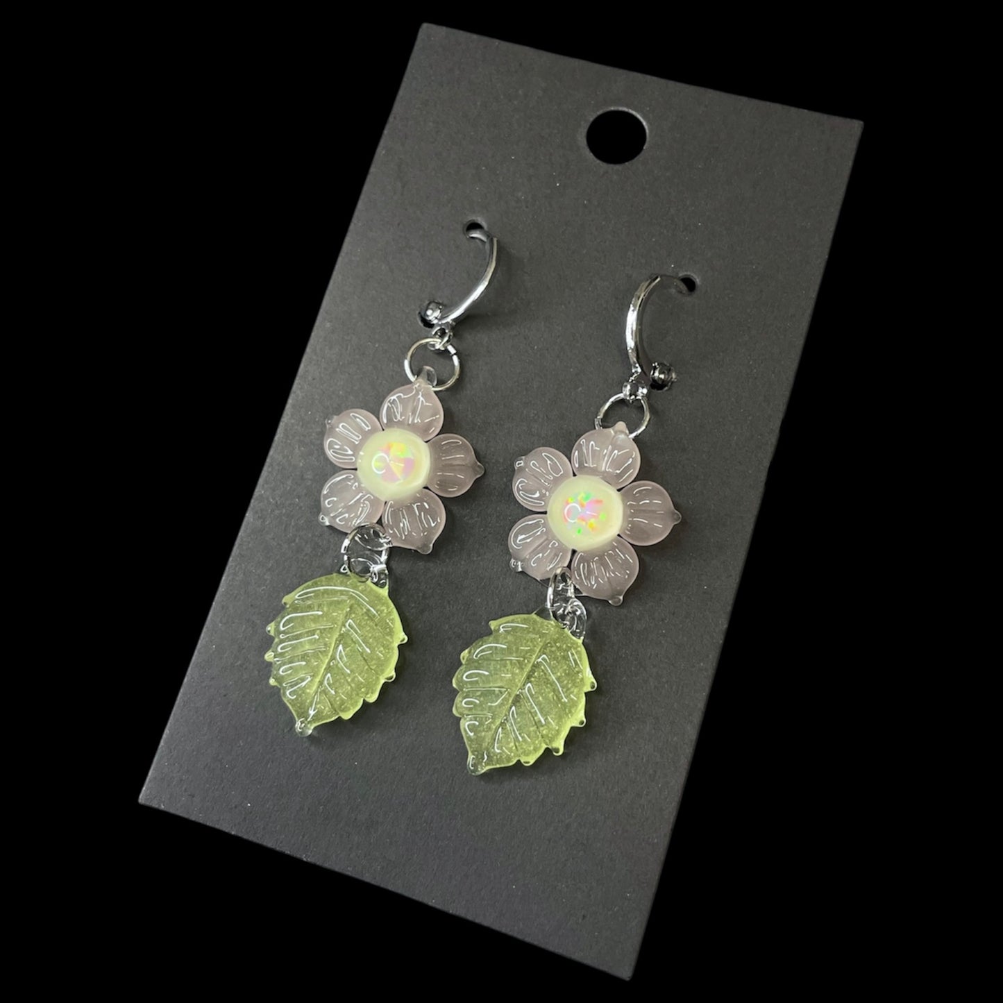 Leaf Earrings (A) by Mars Glassworks (2025)