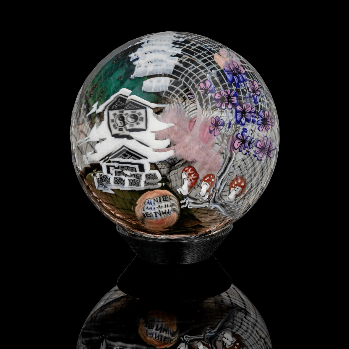 heady design of the Yesulga Castle Faceted Marble by Piper Dan x Mr Facet (SCOPE 2022)