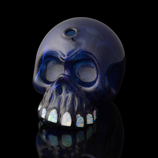 luxurious art piece - Dichro & Stardust Small Skull By Carsten Carlile (2023)