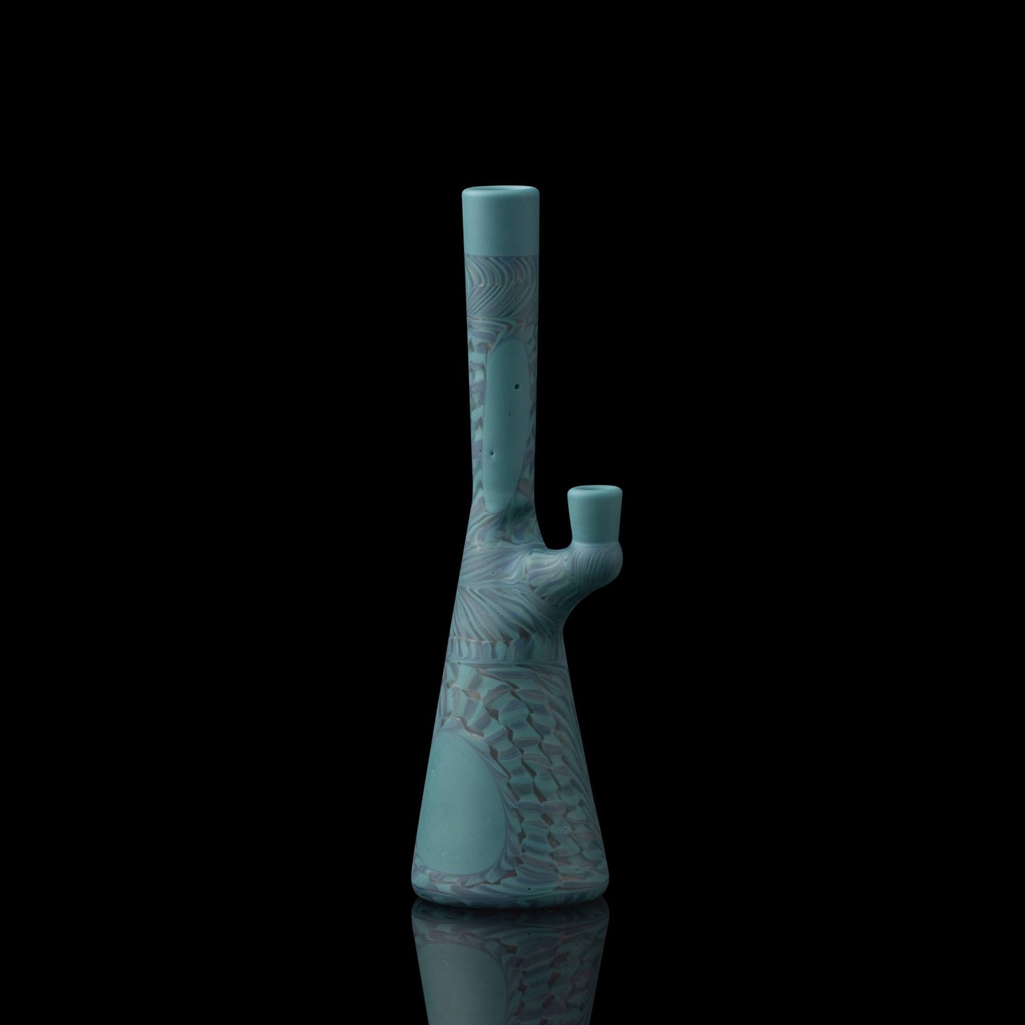 exquisite design of the Blue Rig by Gomez Glass (2023 Release)