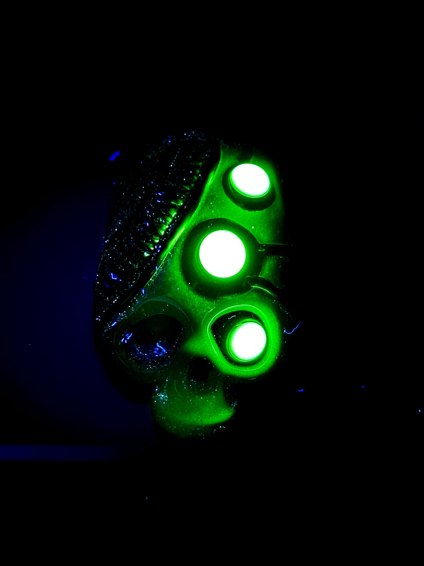 Aquarius three eyed skull pendant