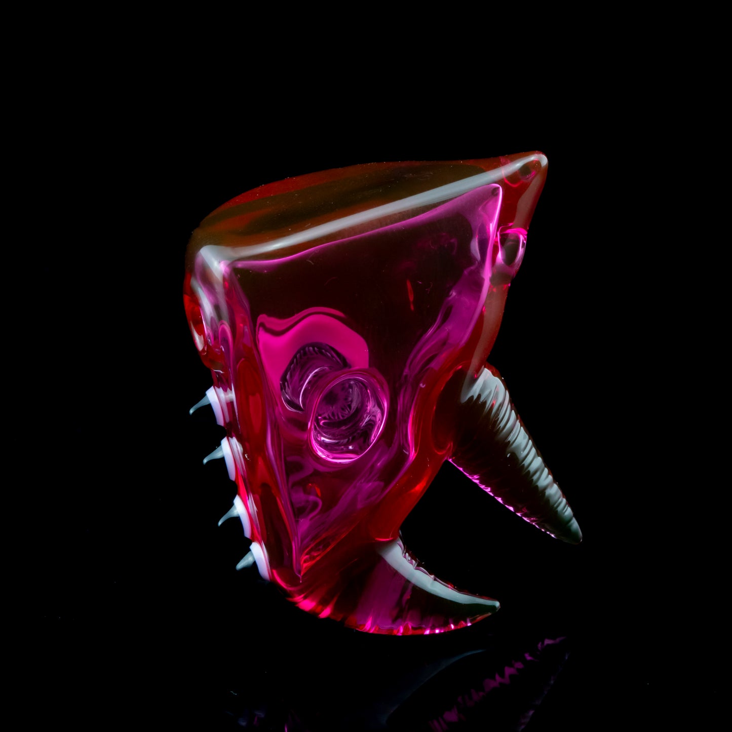 Flat Chameleon Pendant (B) by Akio (2024)