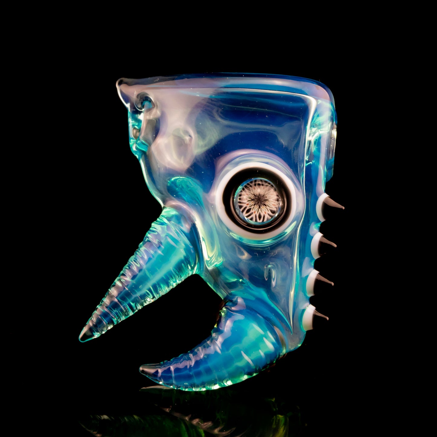 Flat Chameleon Pendant (A) by Akio (2024)