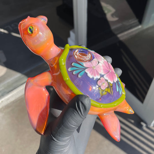 Collab Turtle Rig by Turtle Time x Sarita Glass