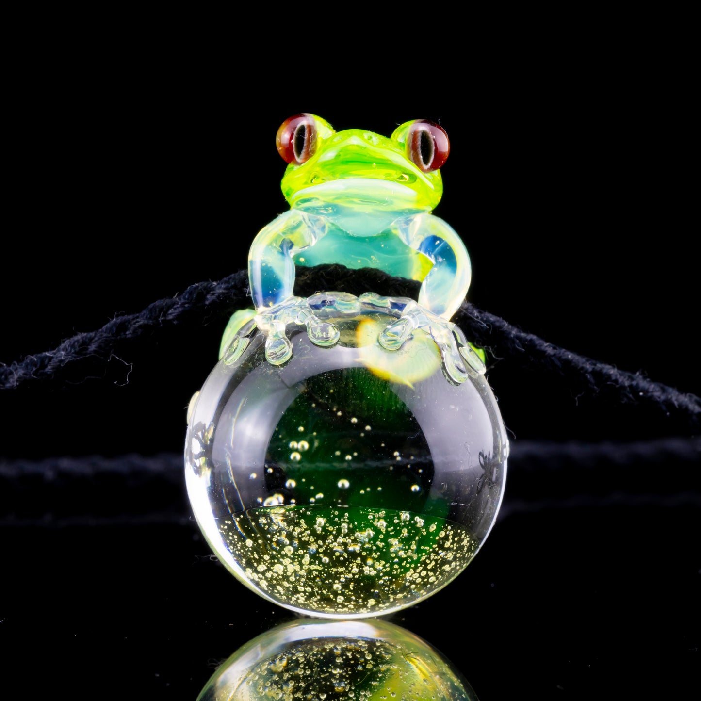 Kengtaro x Nokki Shinya Frog on UV earth viewed from the moon pendant