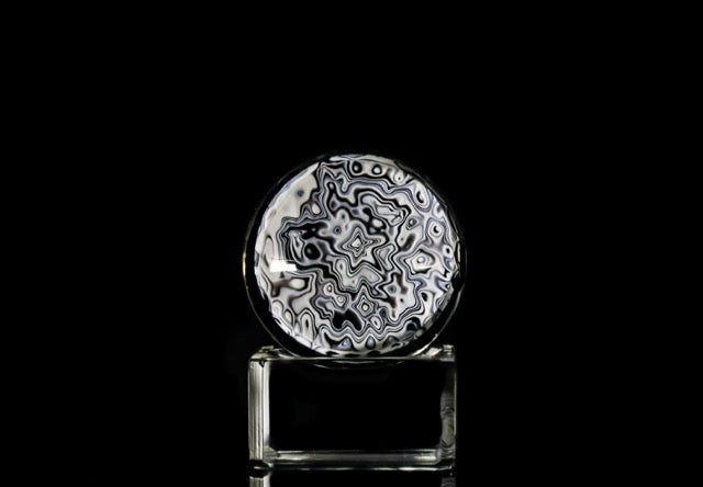 Skull "Mokumegane" Marble #2 by Fefee Glass (2024)