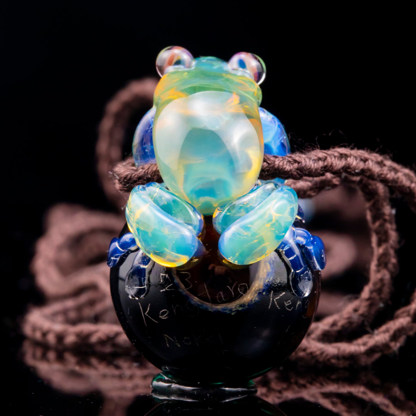 Moon Viewed from the Ocean by Nokki x Kengtaro