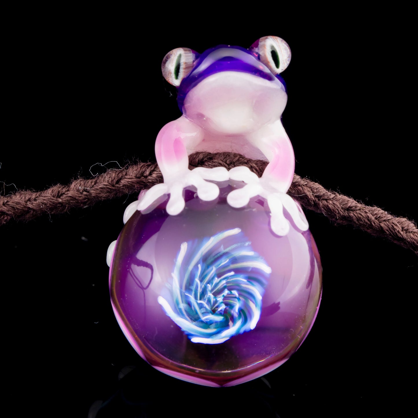Collab Pendant by Eusheen x Kengtaro (2024)
