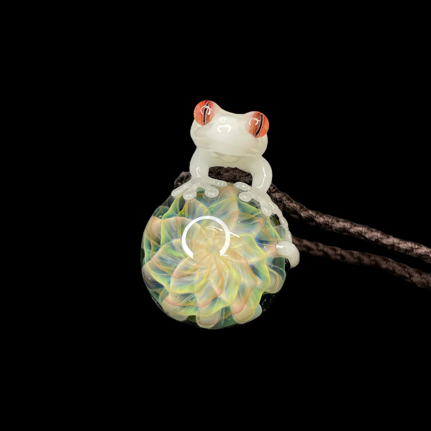 Ball Gecko by Kengtaro