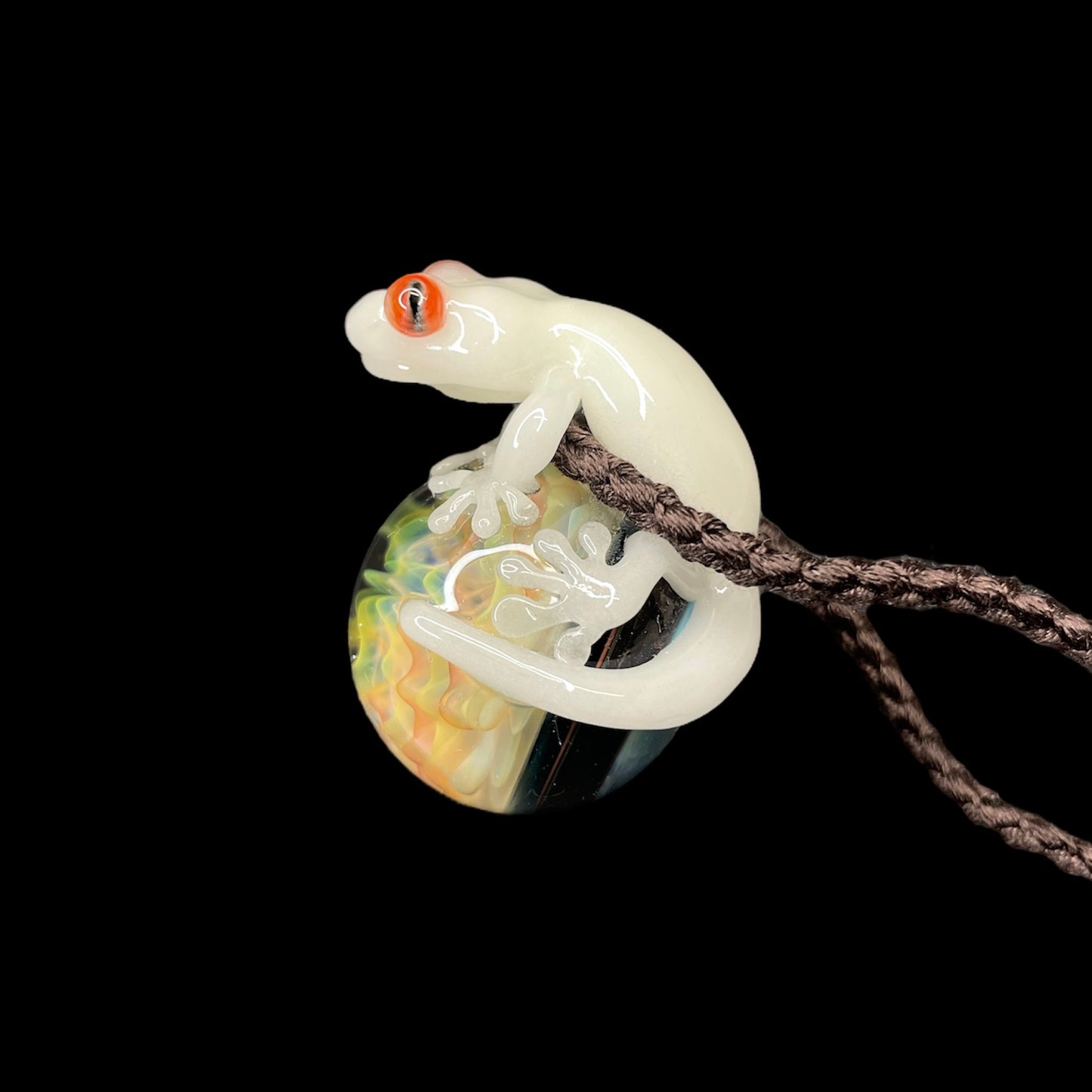 Ball Gecko by Kengtaro
