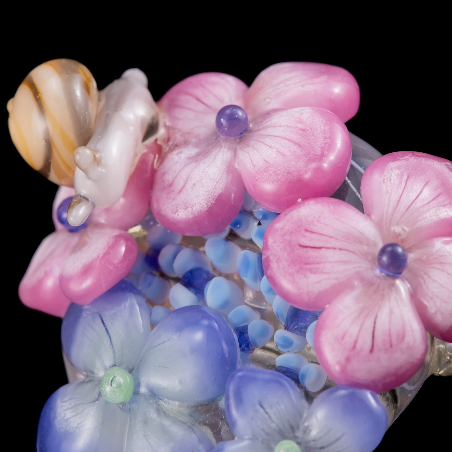 Hydrangea and Snail Broach by Tomomi Handa