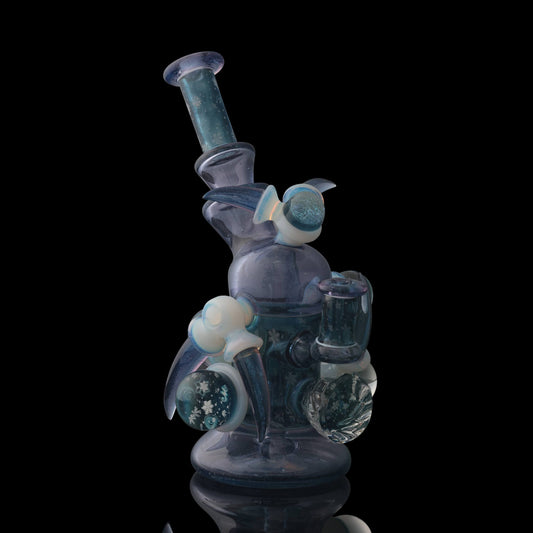 heady design of the Blizzard Warlock Rig by Chaka x Alex Ubatuba