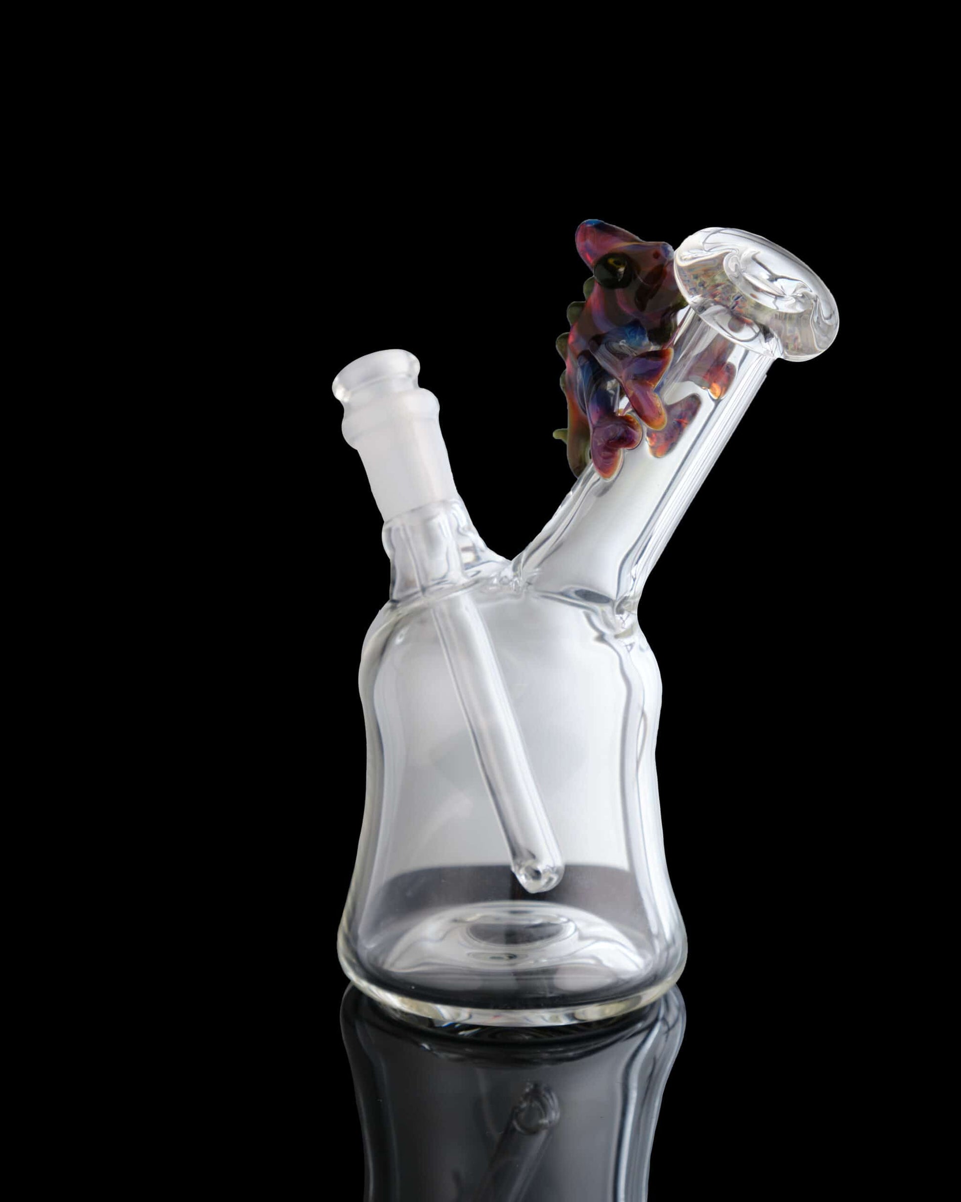 luxurious design of the Amber Purple Chameleon on Clear Rig by Willy That Glass Guy