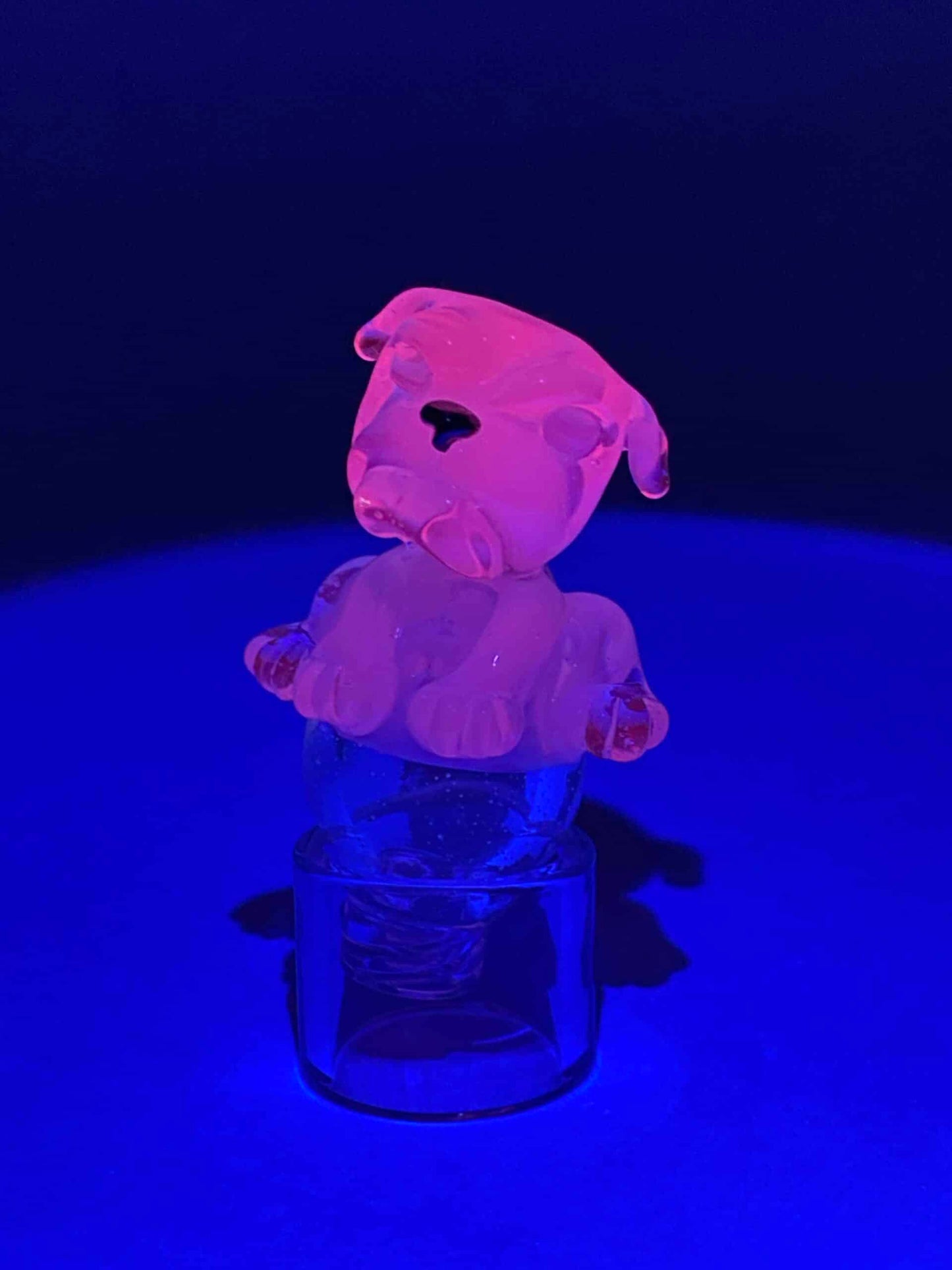 stylish design of the Glowstick UV Bullie Spinner Carb Cap by Swanny