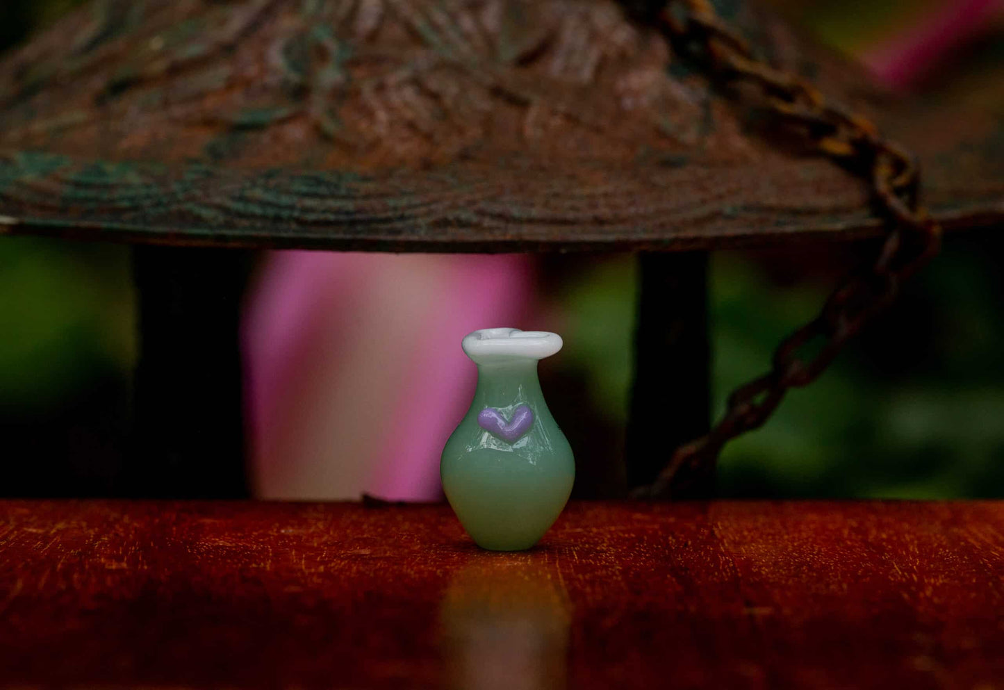 premium quality design of the Green Bubble w/ UV Heart Top Puffco Peak Carb Cap by Sakibomb