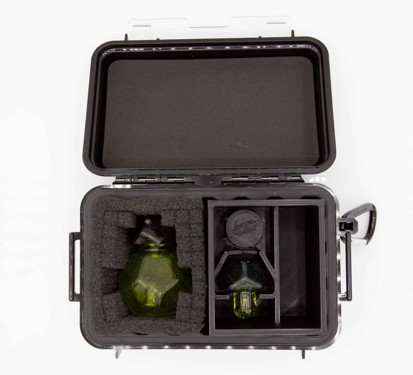 meticulously crafted design of the Kryptonite / Potion Geo Traveler Rig by Kuhns (w/ Custom Cap and Pelican Case)