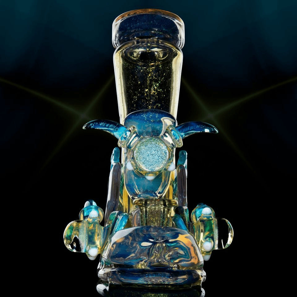 exquisite design of the Warlock Dunk Collab Rig by Hoobs Glass x Alex Ubatuba