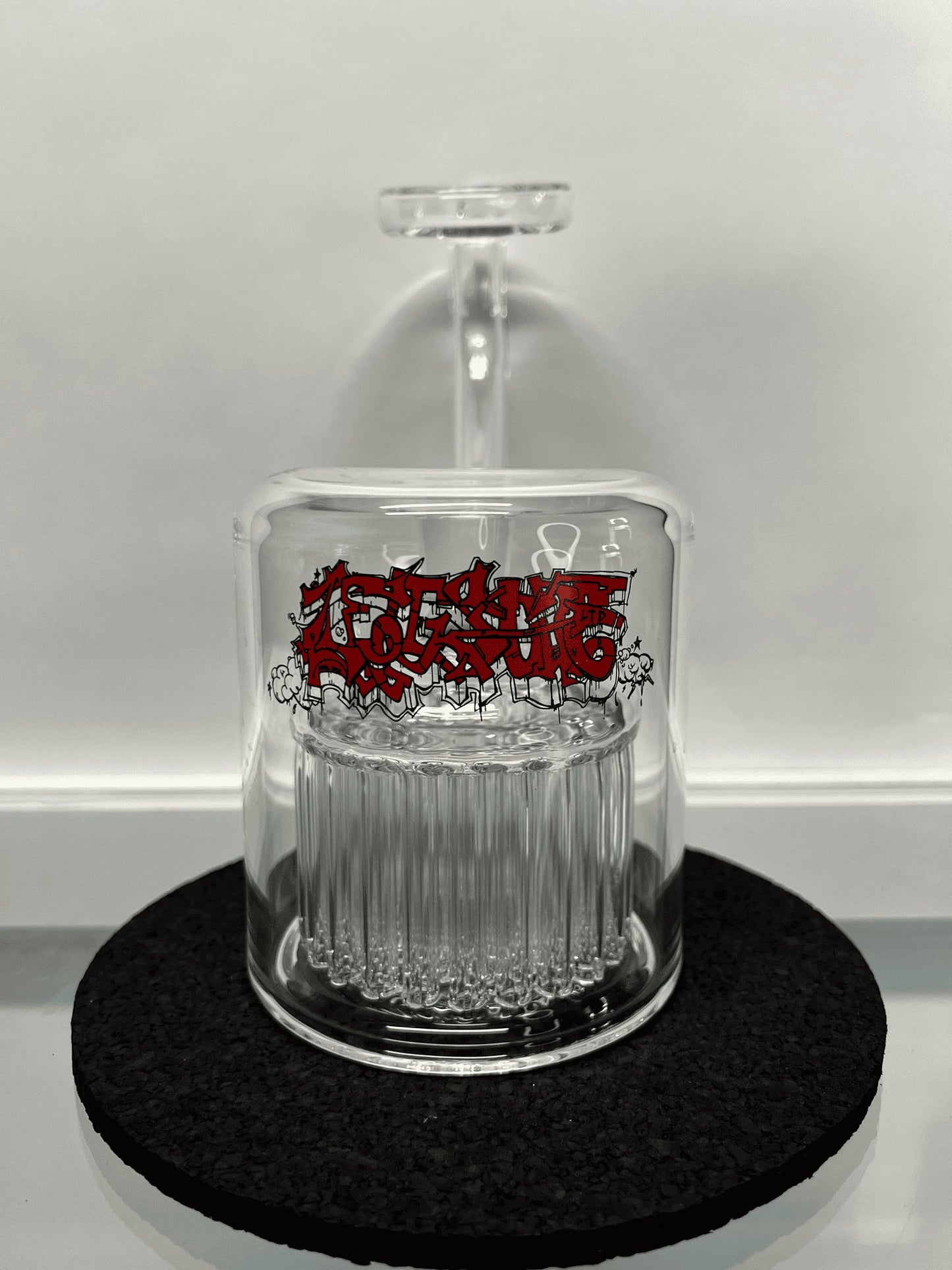 meticulously crafted design of the (L10) Leisure 54 Arm Rig/Bubbler