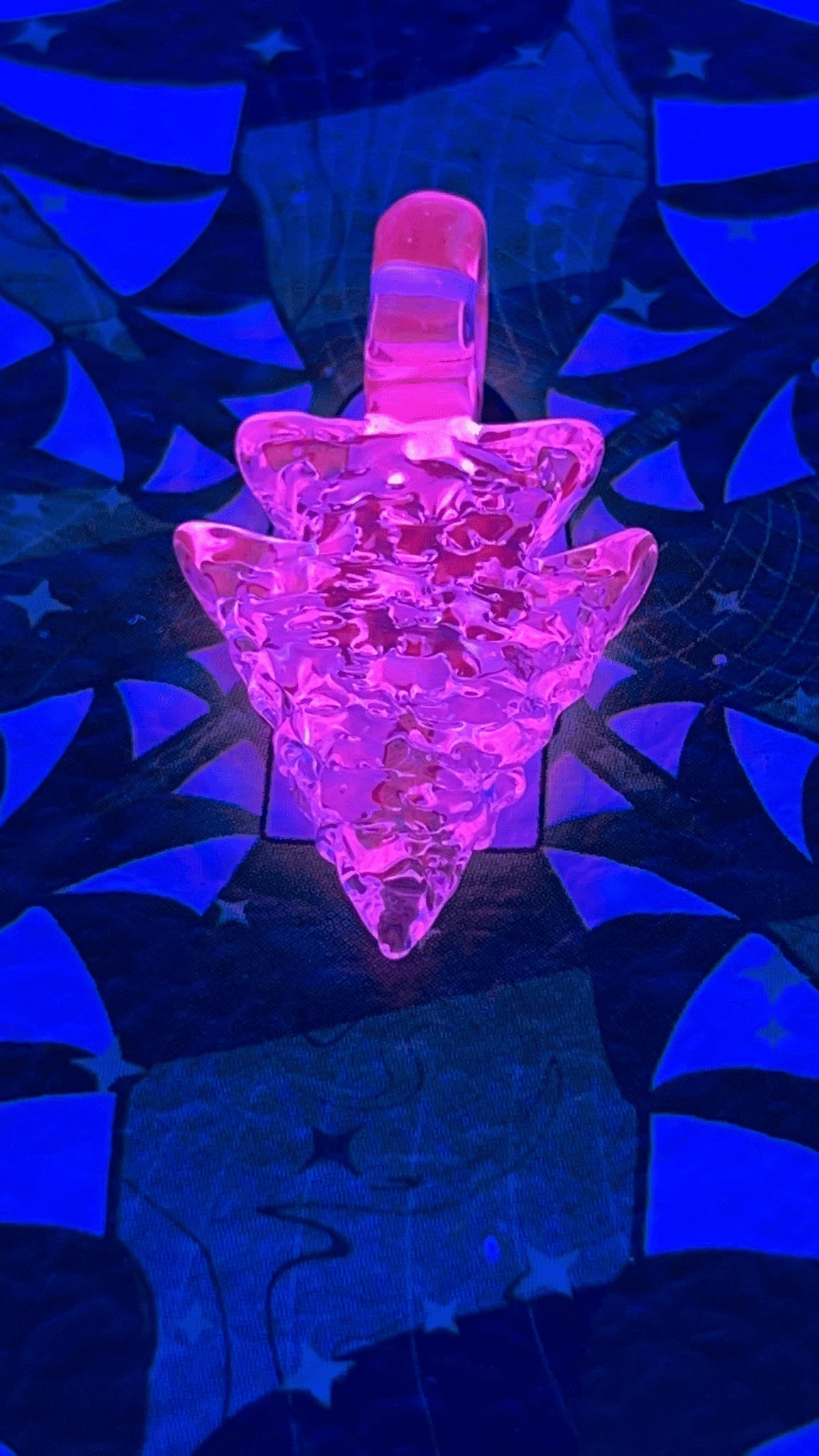 heady glass pendant - GA Electric Flamingo UV Arrowhead Pendant by Elks That Run (2022 Drop)