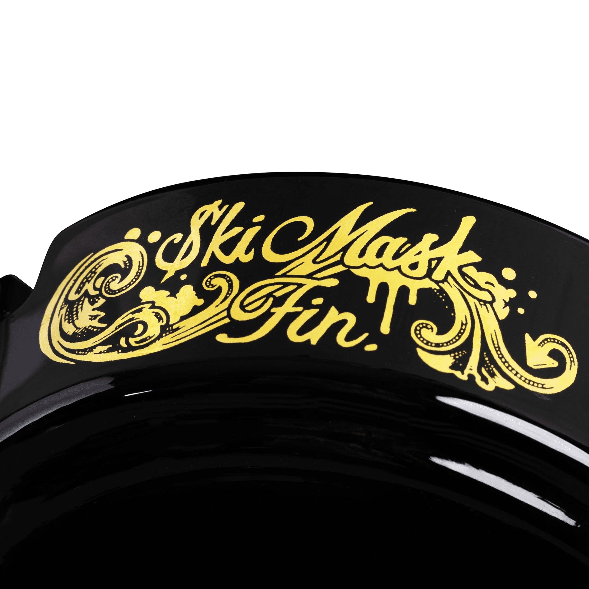 sophisticated design of the Pipe & Ash Tray Set by Ski Mask Glass (GV 2022)