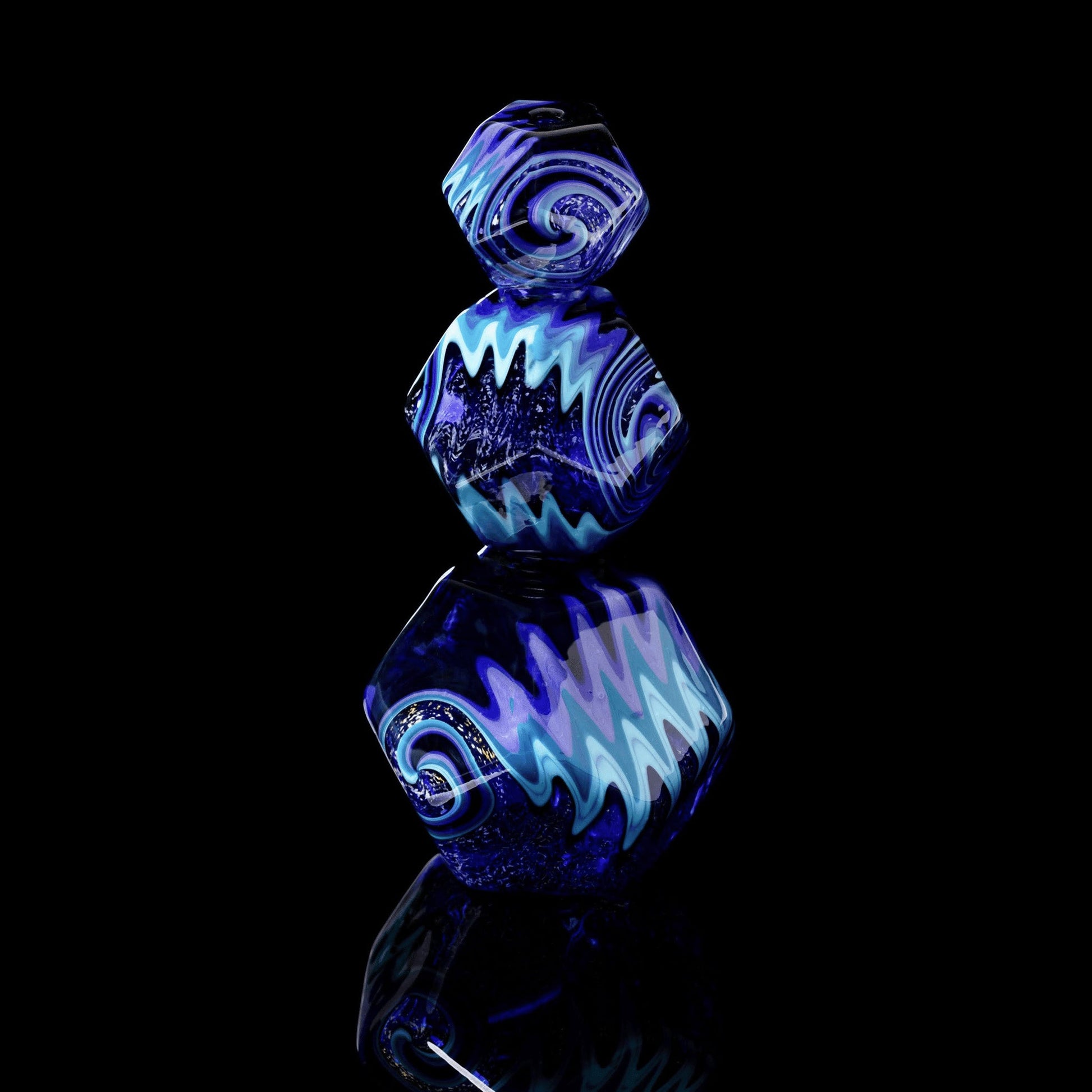 hand-blown design of the Collab Rig by Bhaller Glass x Kuhns Glass (2022 Drop)