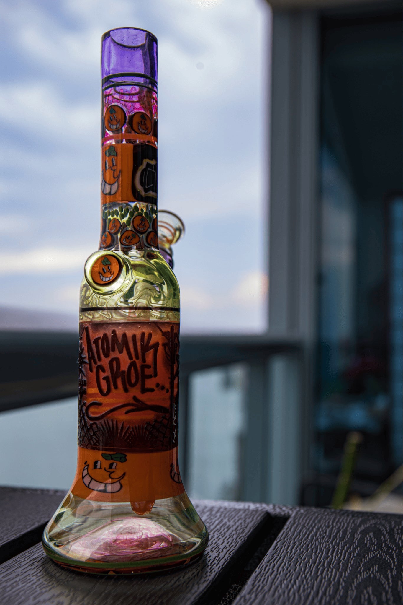 sophisticated art piece - Collab Insano by GROE x Atomik (Got The Juice 2022)
