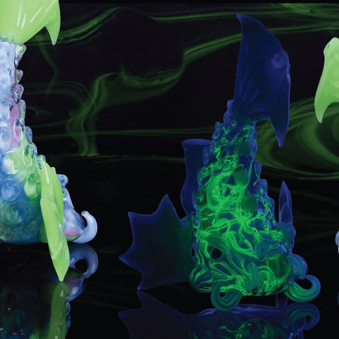 exquisite art piece - Scribble Shachioko (D) by Hendy Glass x Scomo (2022 Release)