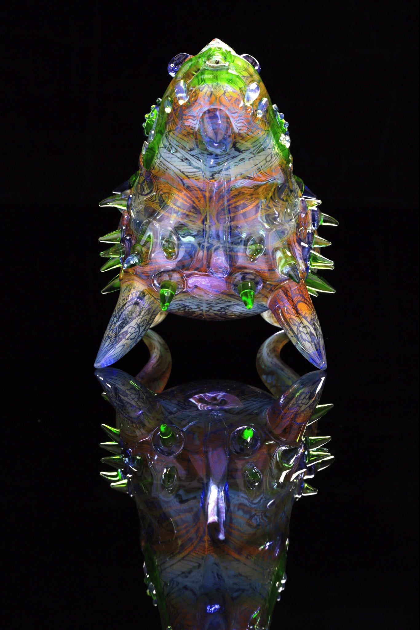 exquisite design of the Dragon Head Rig by OG Tubes x Nathan Belmont (Belmont’s Beast)