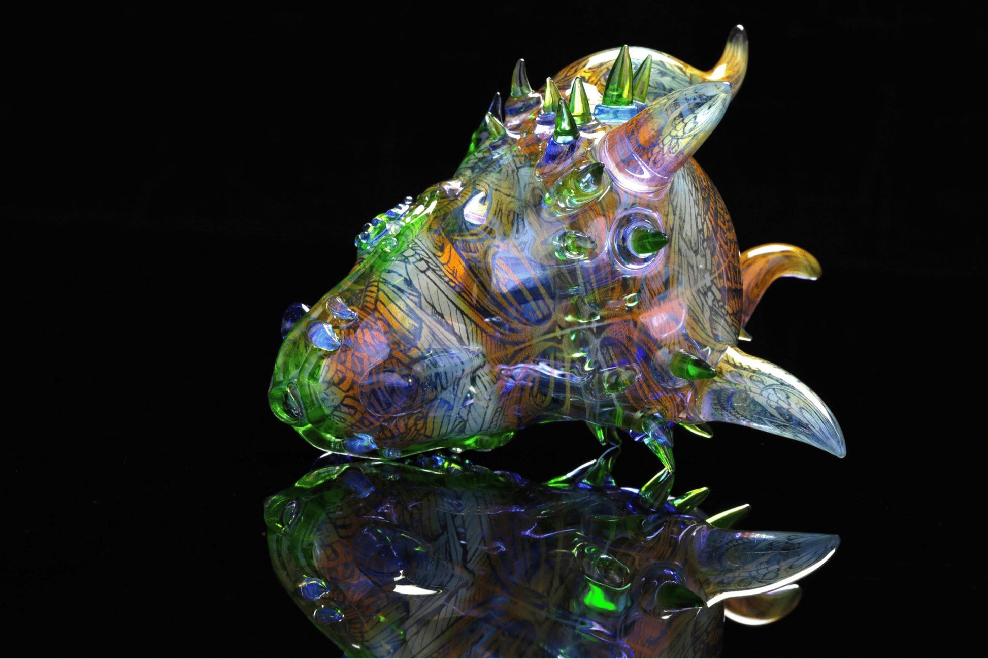 exquisite design of the Dragon Head Rig by OG Tubes x Nathan Belmont (Belmont’s Beast)