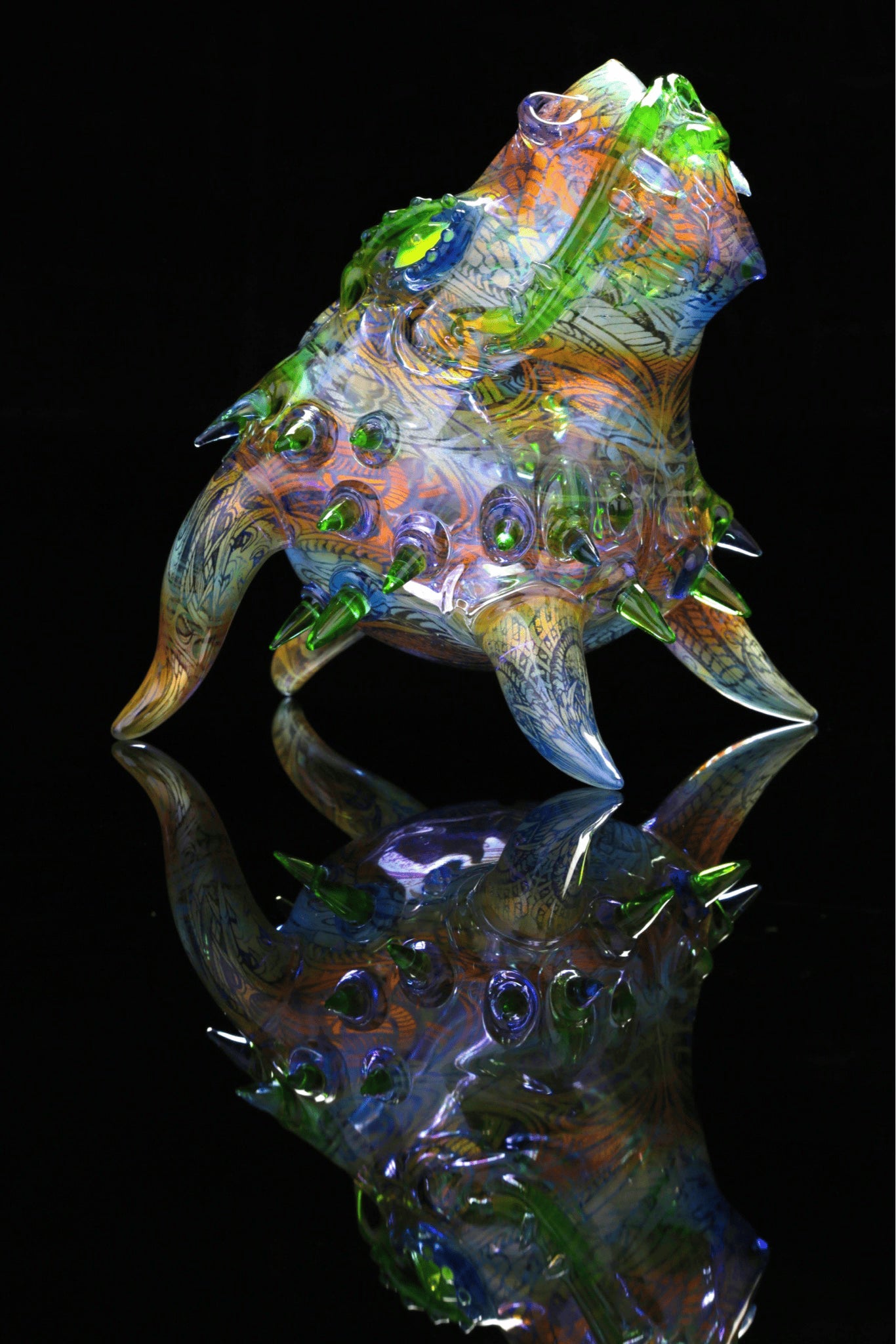 exquisite design of the Dragon Head Rig by OG Tubes x Nathan Belmont (Belmont’s Beast)