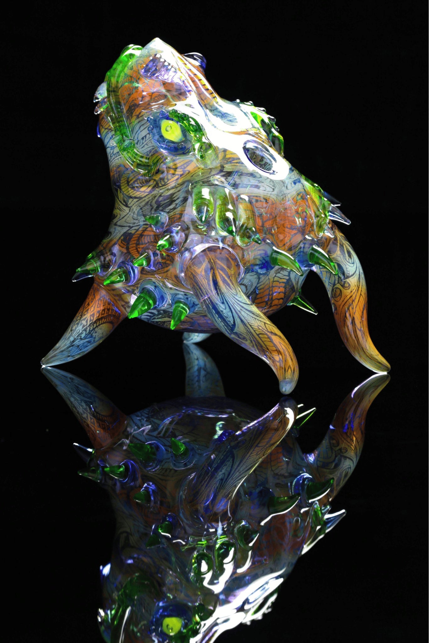 exquisite design of the Dragon Head Rig by OG Tubes x Nathan Belmont (Belmont’s Beast)