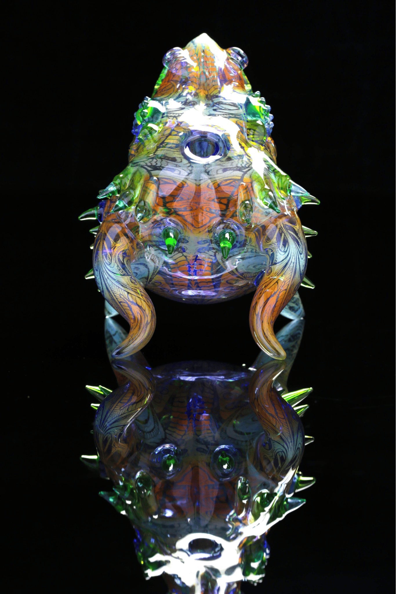 exquisite design of the Dragon Head Rig by OG Tubes x Nathan Belmont (Belmont’s Beast)