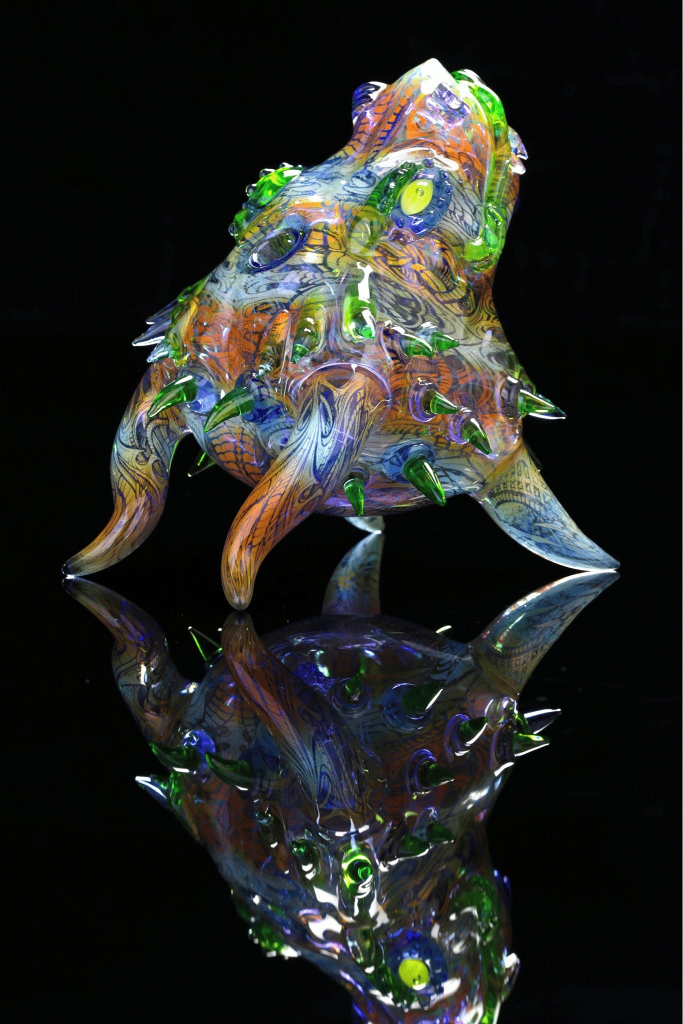 exquisite design of the Dragon Head Rig by OG Tubes x Nathan Belmont (Belmont’s Beast)