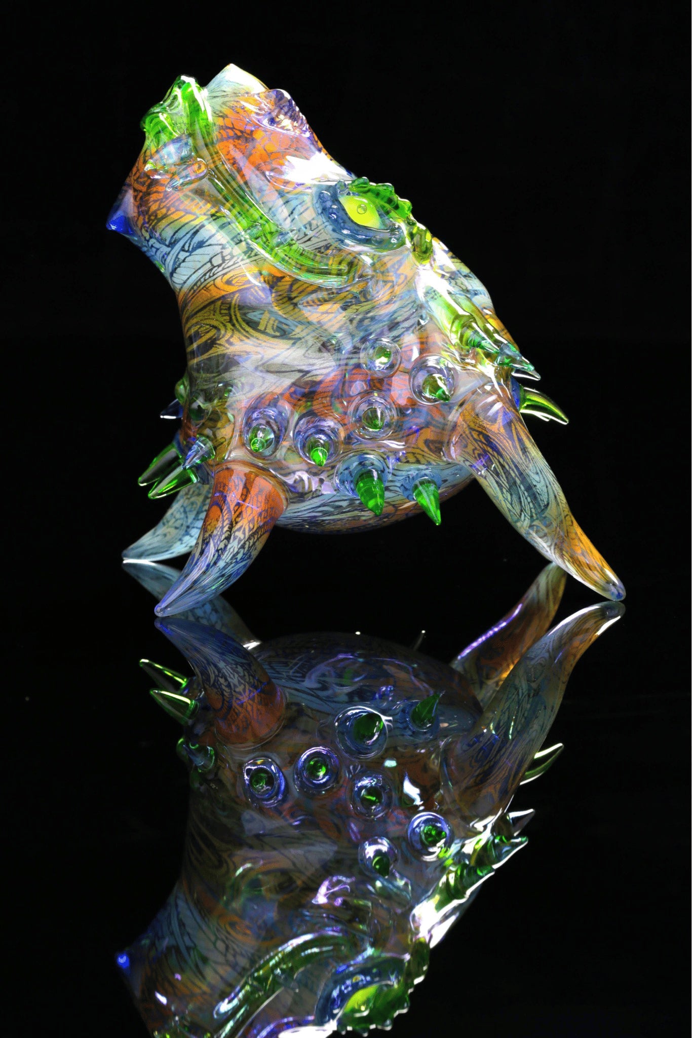 exquisite design of the Dragon Head Rig by OG Tubes x Nathan Belmont (Belmont’s Beast)