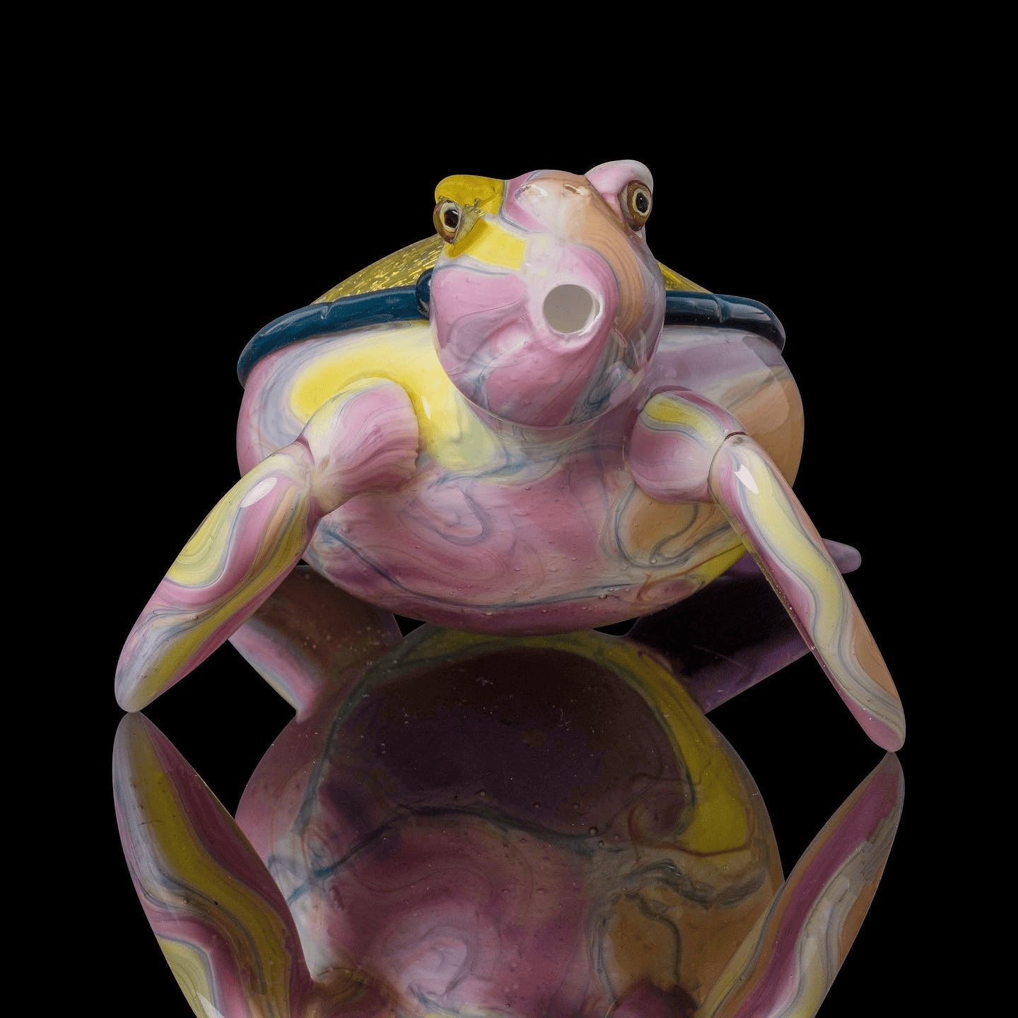 luxurious design of the Collab Turtle Rig Set with Pendant and Cap by Turtle Glass x Scomo Moanet (Scribble Season 2022)