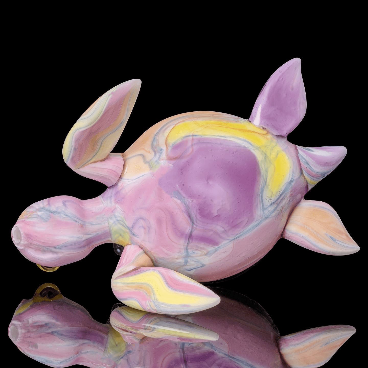 luxurious design of the Collab Turtle Rig Set with Pendant and Cap by Turtle Glass x Scomo Moanet (Scribble Season 2022)