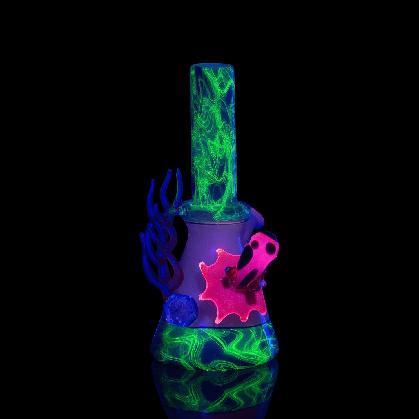 exquisite art piece - Collab Reef Tube (B) by Burtoni x Scomo Moanet (Scribble Season 2022)
