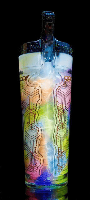 luxurious art piece - Collab Psychotropic Cup by Avant-Garde x Scomo Moanet (Scribble Season 2022)
