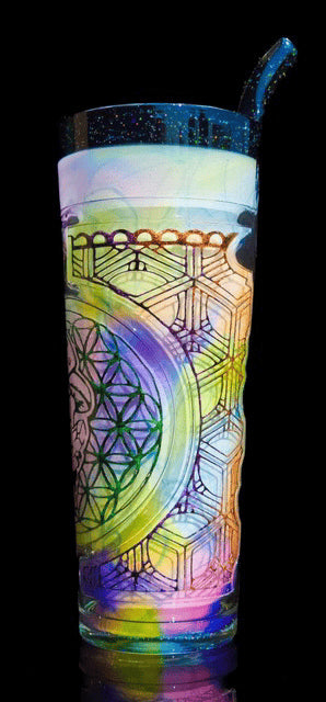 luxurious art piece - Collab Psychotropic Cup by Avant-Garde x Scomo Moanet (Scribble Season 2022)