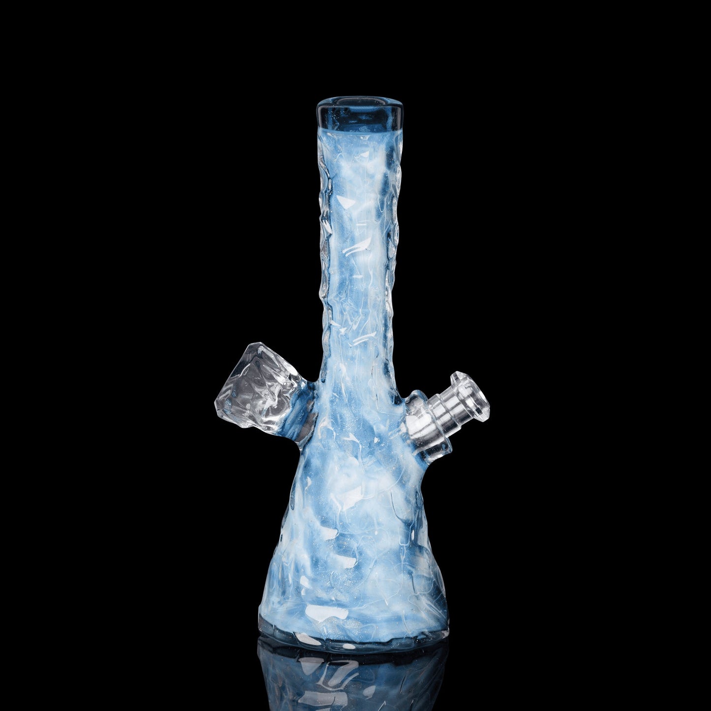 luxurious art piece - Collab Tube (B) by Chaka x Scomo Moanet (Scribble Season 2022)